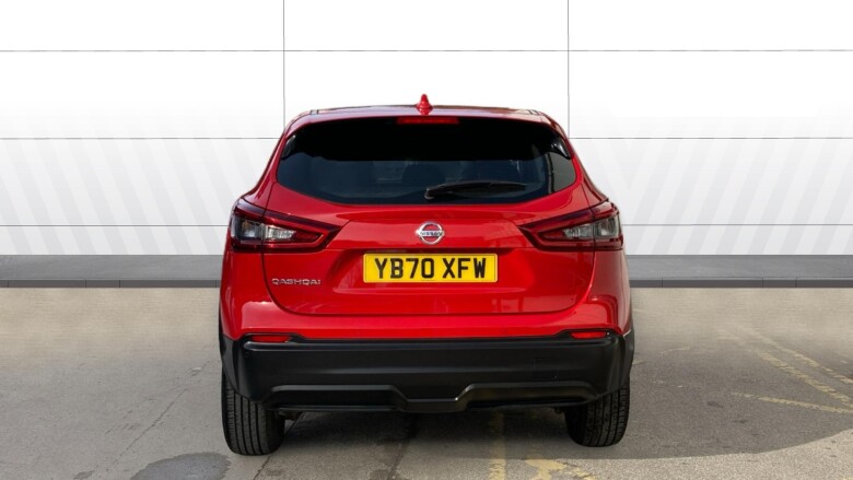 Nissan Qashqai 1.3 DiG-T Acenta Premium 5dr Petrol Hatchback